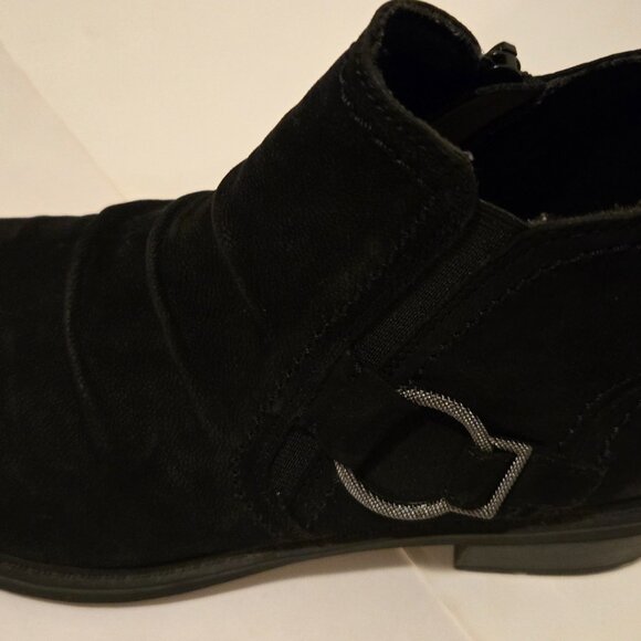 Clarks Collection Leather Ankle Boot Hearth Fay Black, Sz 8 - Picture 3 of 10
